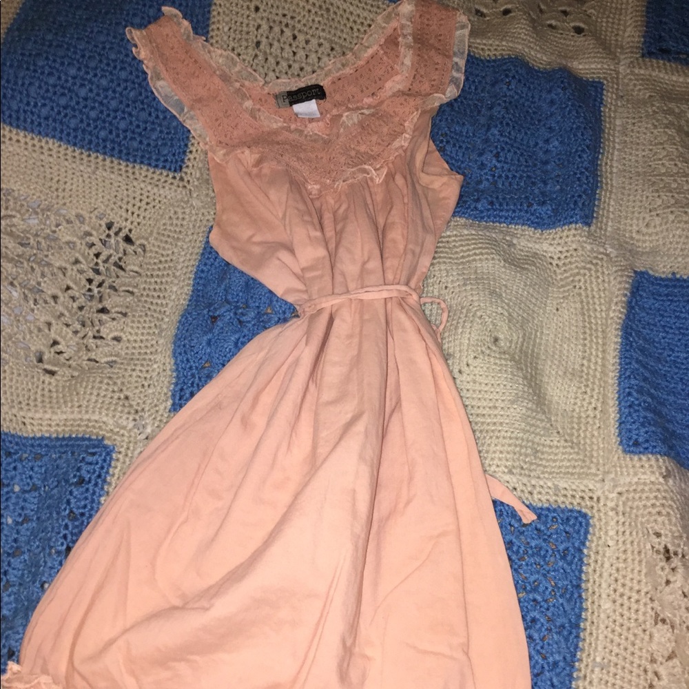 Passport size L cotton sleeveless pink dress